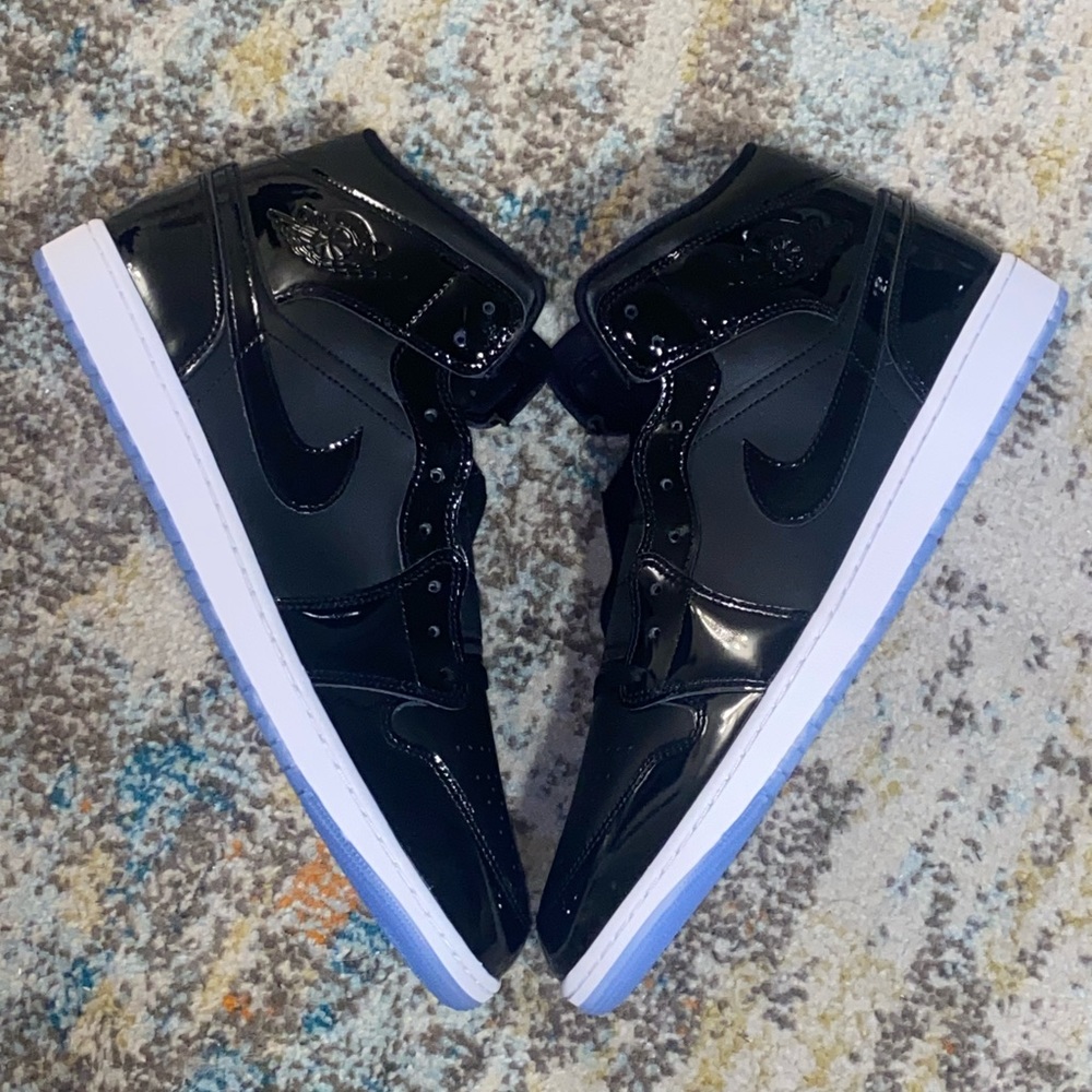Jordan 1 Mid “ Space Jam”! Brand New in box! 100% authentic! Ships fast!